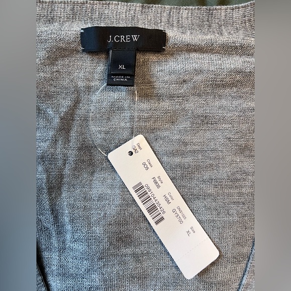 🎁 J. Crew Light Gray Lightweight Women's Button 100% Merino Wool Cardigan XL NET - Picture 4 of 6